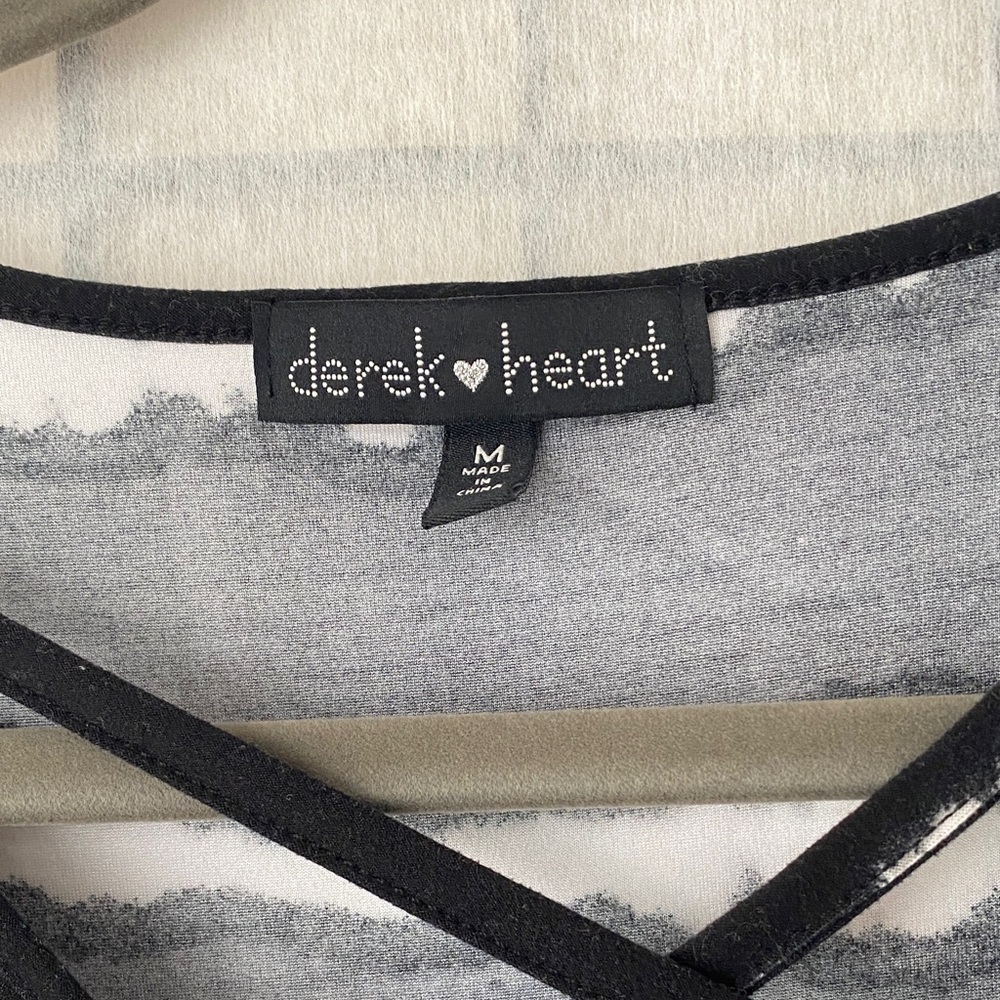 Derek Heart Black and White Tie-Dye Striped Midi Dress Size Medium - Picture 3 of 4